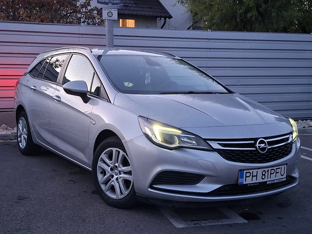 Opel Astra K Sports Tourer 2016