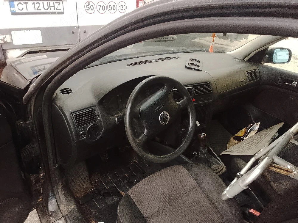 dezmembrez golf 4 1.6,16valve 