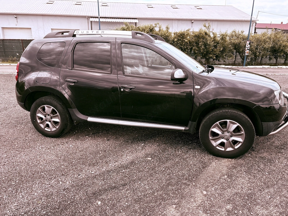 Vând duster prestige 