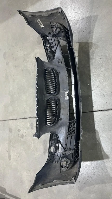 Bara fata bmw f10