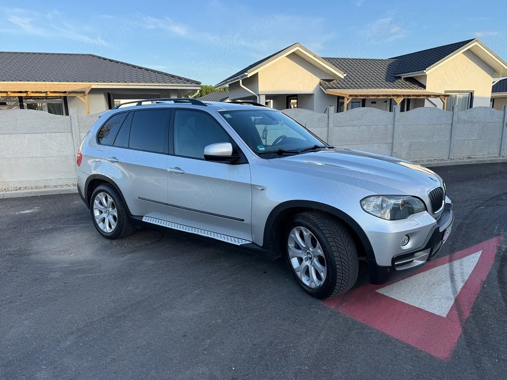Bmw x5 e70  7 locuri  Panoramic  head up 