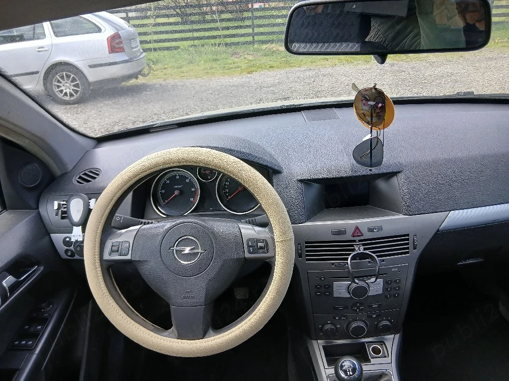 Opel Astra H An fabricație: 2006 Motorizare: 1.7 CDTI diesel  