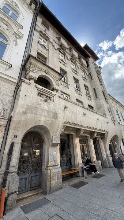 Apartament Piata Unirii-Investitie 