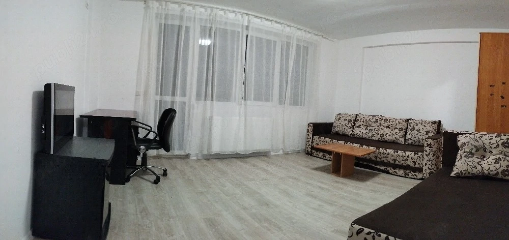 METROU ,garsoniera spatioasa, 46m,AC,luminoasa, proprietar,parcare,terasa