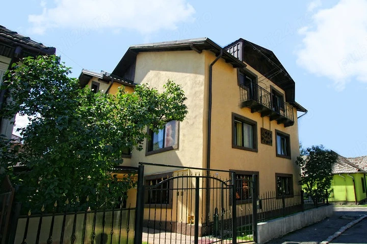 Vilă P+E+M Complet Mobilată, Zona - Spitalul Județean - Acte la zi 