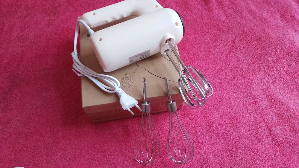 Vand MIXER  pentru bucatarie  la 55 lei 