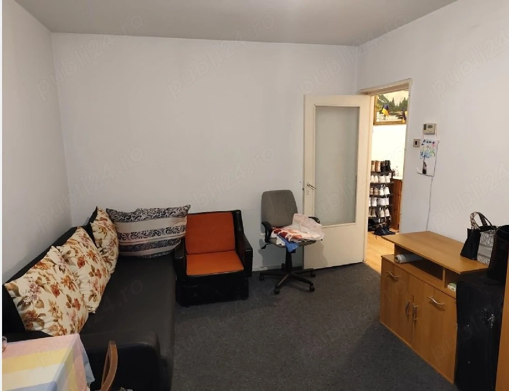 Vand apartament 2 camere cartier Găvana 