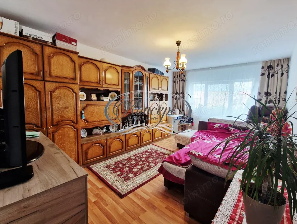 Apartament decomandat la etaj intermediar llanga caminele UTCN Marasti