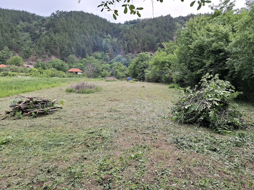 Teren intravilan, Sat Luncani, Bumbești-Jiu,  Gorj