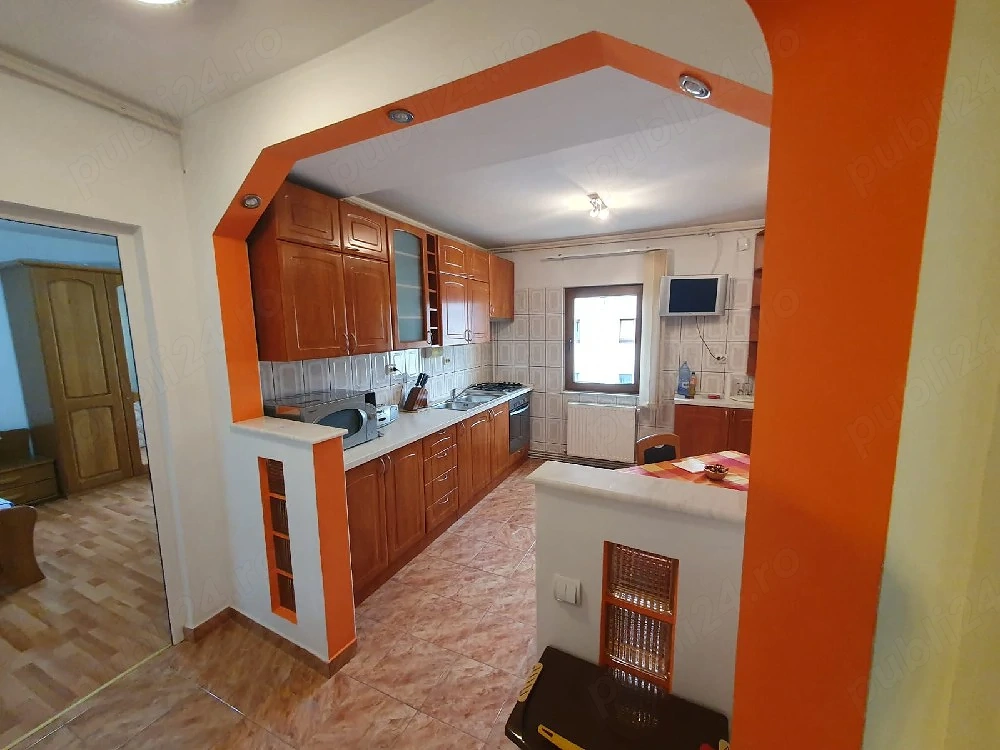 Vand apartament 2 camere 