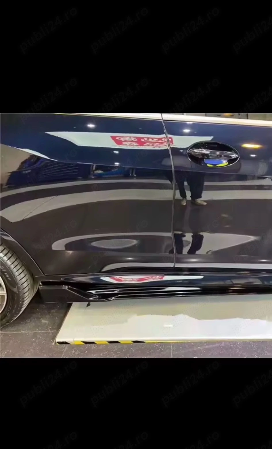 Kit complet NOU Negru lucios Compatibil doar cu X5 g05 packet M Bară față și spate Praguri Spoiler C