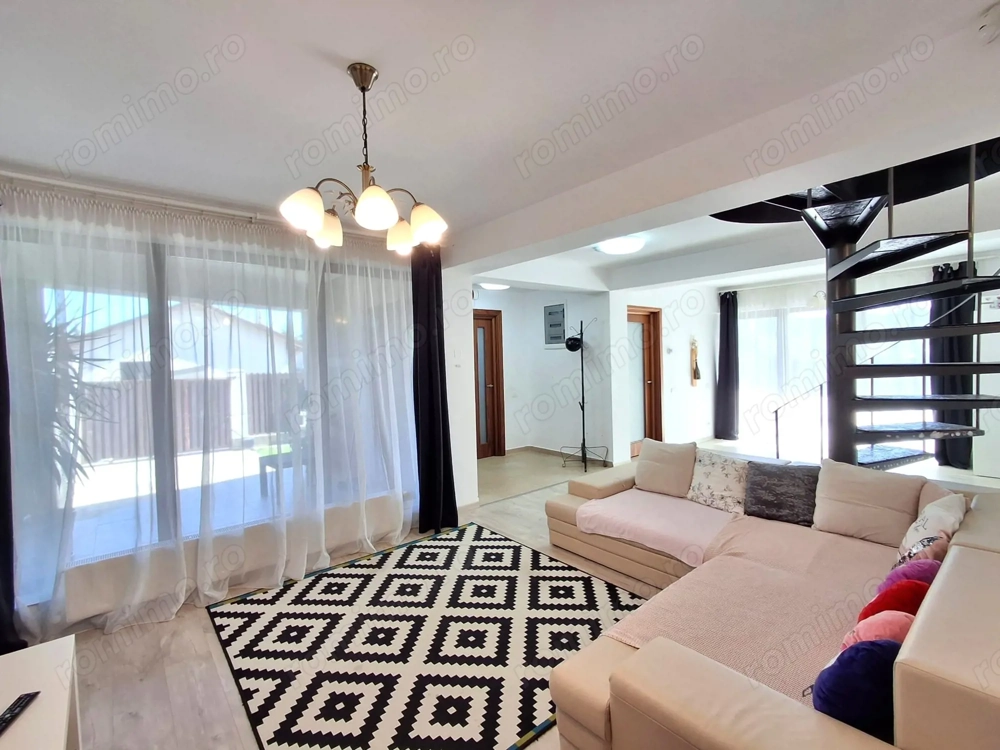 De vânzare casă  4 camere tip duplex Pasarea Branesti