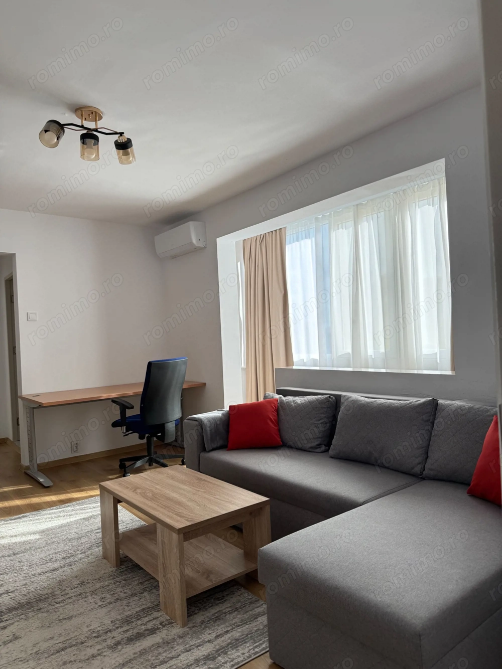 Complexul Studențesc | 2 Cam | Aer Conditionat | Centrala Proprie