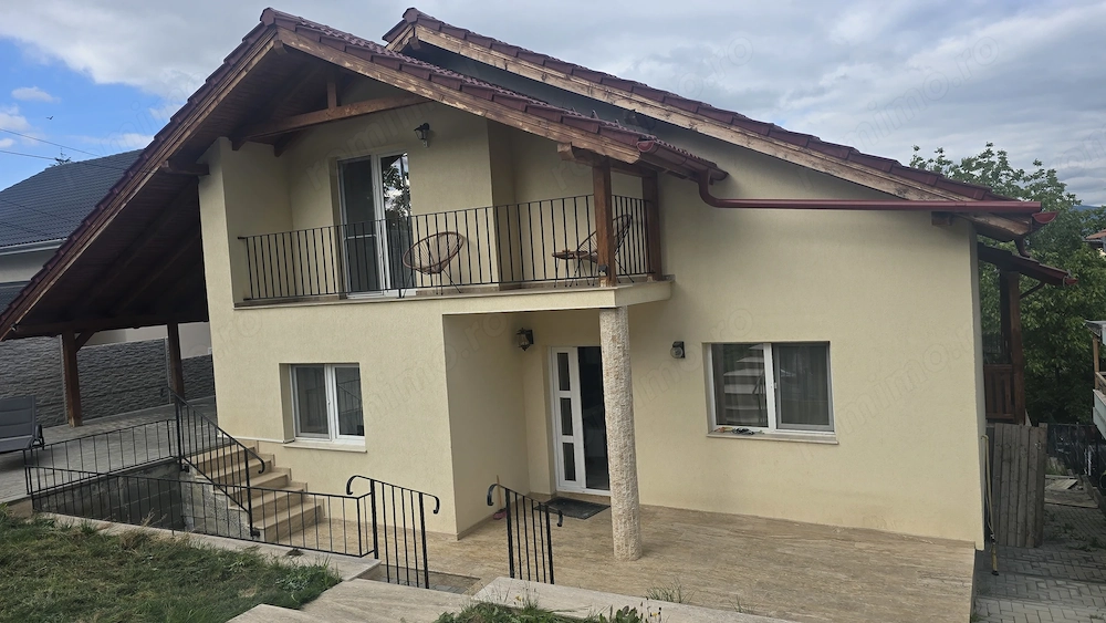 Vand casa in Deva, D+P+M, zona Zavoi, partea de jos, din anul 2021, mobilata, utilata