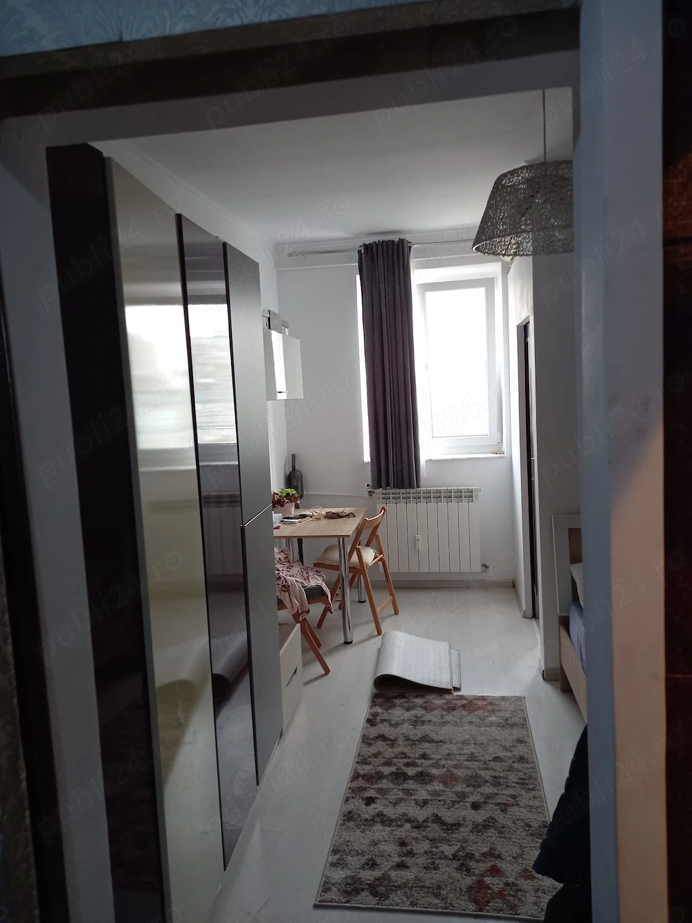 Garsoniera semidecomandata ,Zona Cet