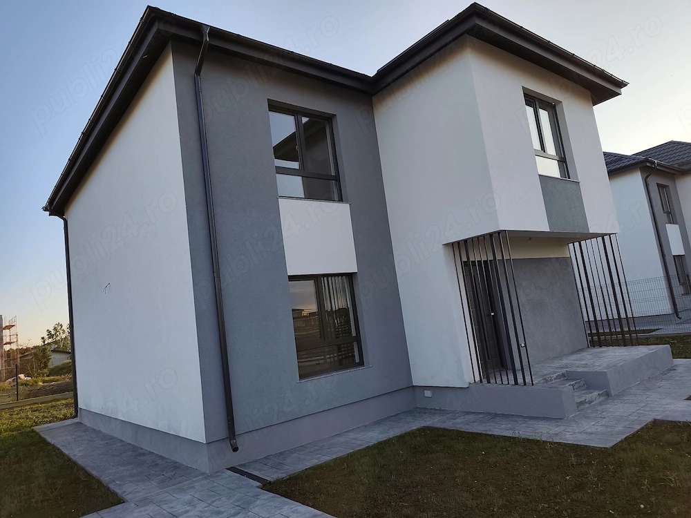 FARA COMISION casa eleganta 4 CAMERE 3 bai 2 placi cu incalzire pardoseala la cheie merita vazuta
