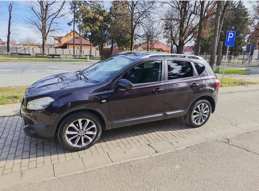 Vând Nissan Qashqai