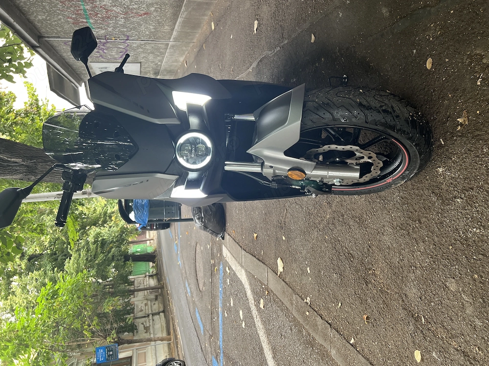 Scuter electric premium Silence S01 Plus L3 Connected - nu SuperSoco, Vmoto, Zeho,Piaggio
