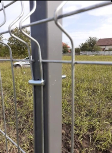 Vând 2637 mp teren în intravilanul comunei Sinești, loc. Lilieci. 18 euro mp, sub prețul pieței 