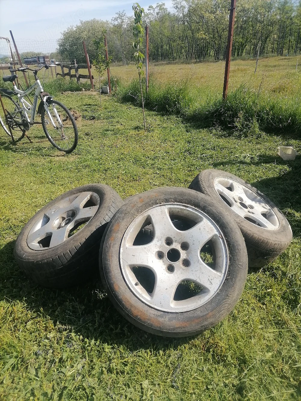Vând jante aluminiu 