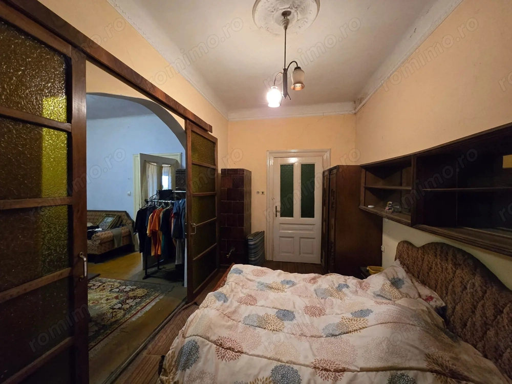 Apartament 4 camere, Zona Cetatii, Curte Comuna, Pivnita mare