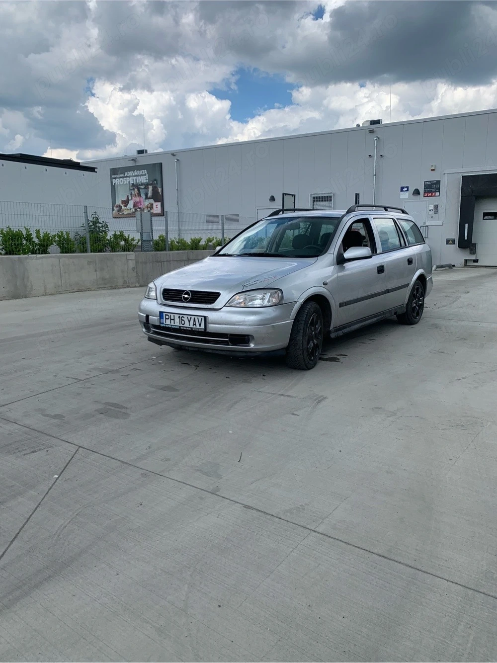Opel Astra Break 2002   1.6 benzină, cu fiscal