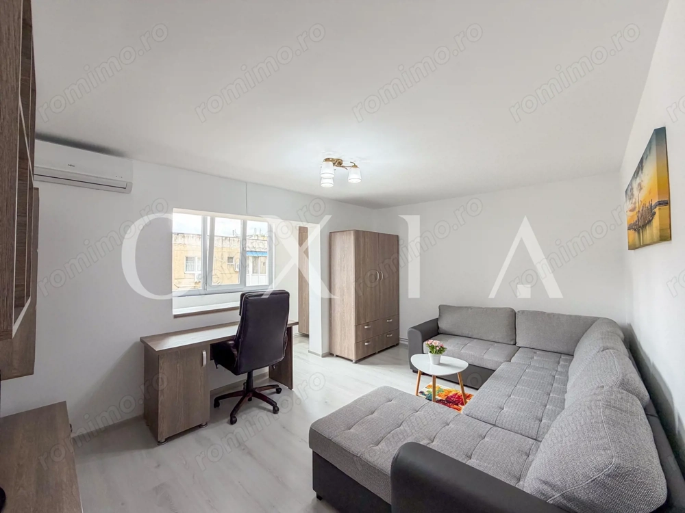 AX1268 Iulius Mall, Decomandat, Renovat