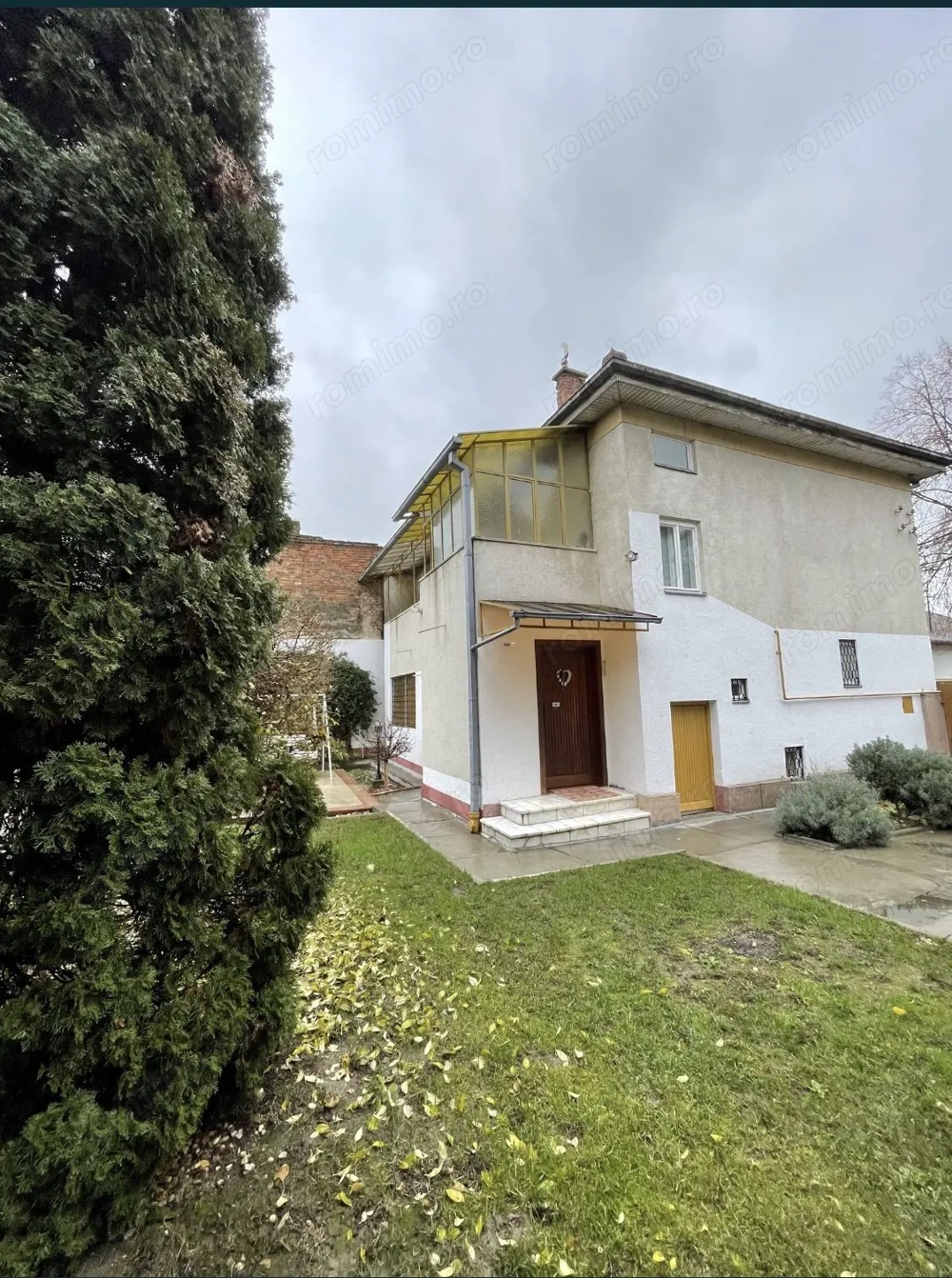 BRASADAS vinde casa cu 3 cam și teren 3 ari zona TITULESCU.