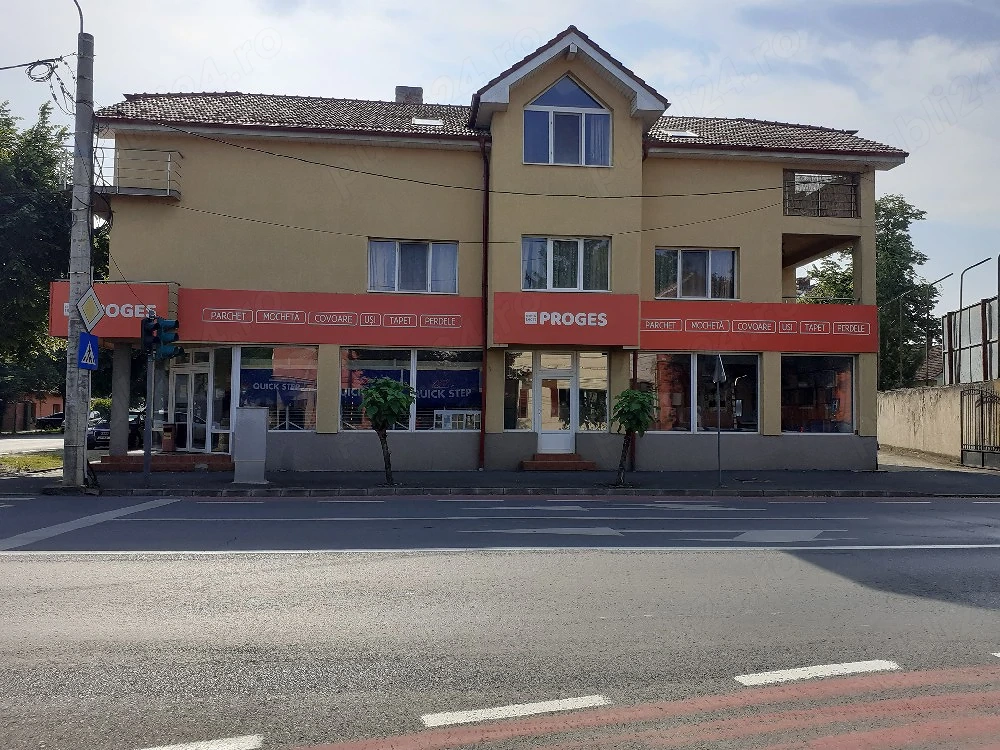 Proprietar închiriez  apartament 2 camere Piața Spitalului 