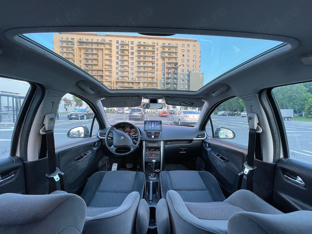 Peugeot 207 automat panoramic dotari premium