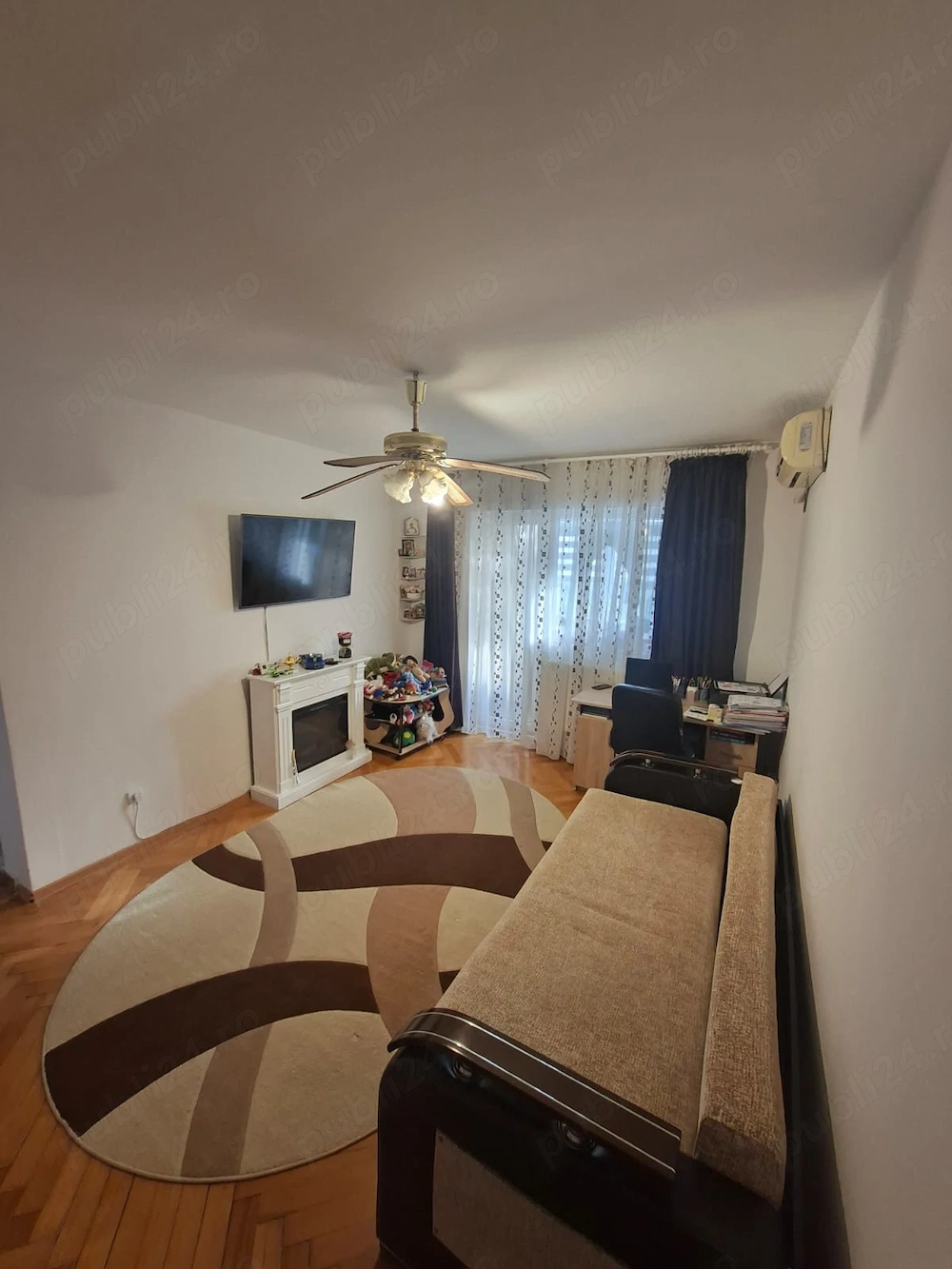 Vand apartament 2 camere