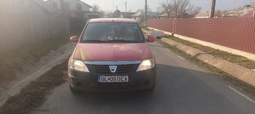 vand dacia logan 1.4mpi propietar de nouă 