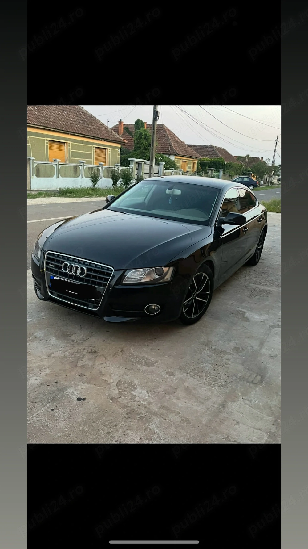 Vând grila centrala Audi A5 sportback 2010