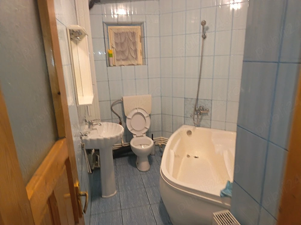 Închiriez apartament 2 camere 