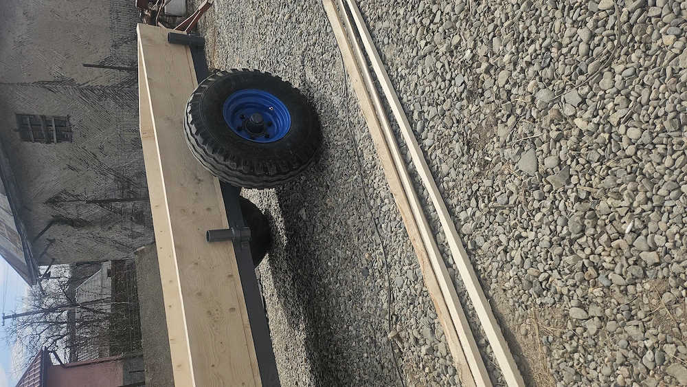 Remorca după tractor