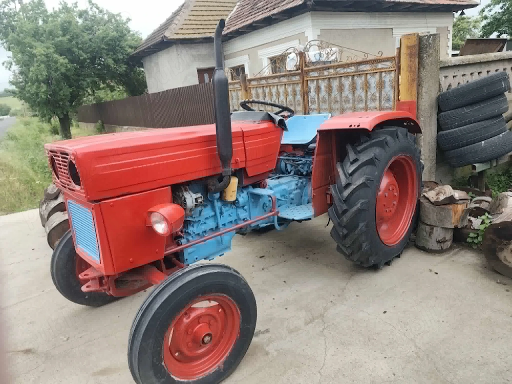 vand tractoare