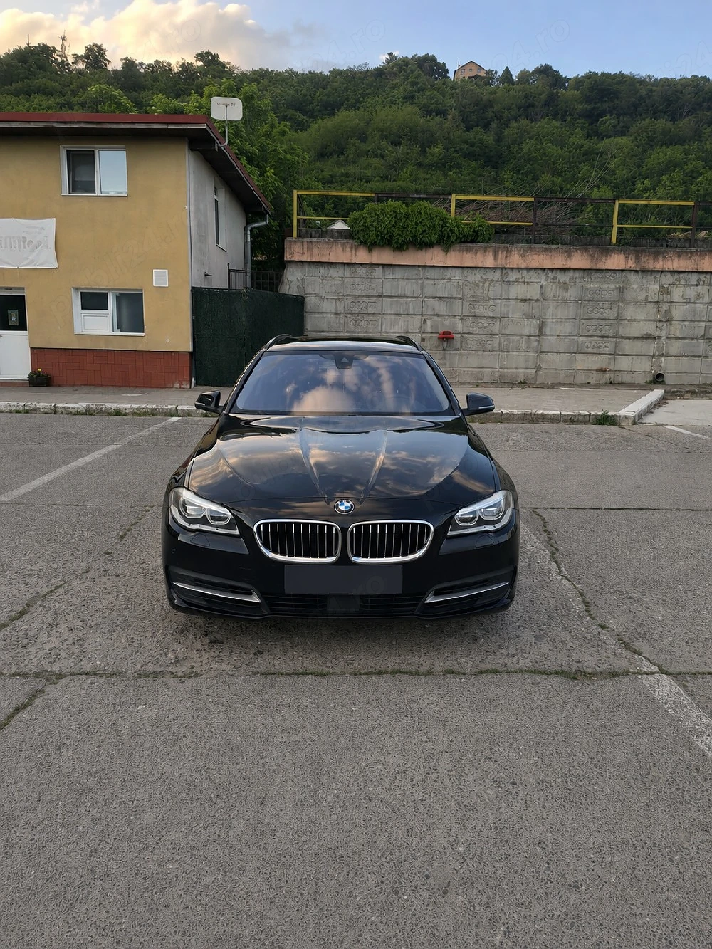 BMW 520d Facelift Luxury Line, automat, an 2017, foarte întreținută, revizii la reprezentanță BMW