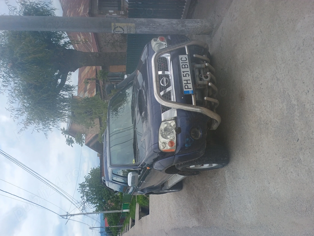 Vînd Nissan Navara D22 