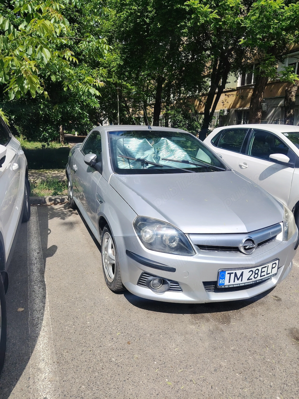 Vând urgent Opel tigra 