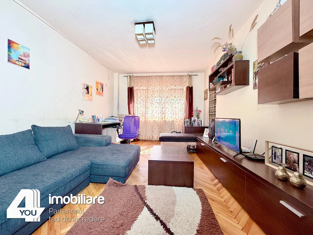 Apartament 3 camere Micălaca Miorița ,82 mp, decomandat, et.2 4