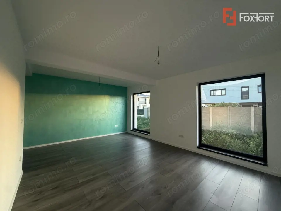 Comision 0%Duplex 5 camere 124 mp utili, despartit prin carport, Chisoda