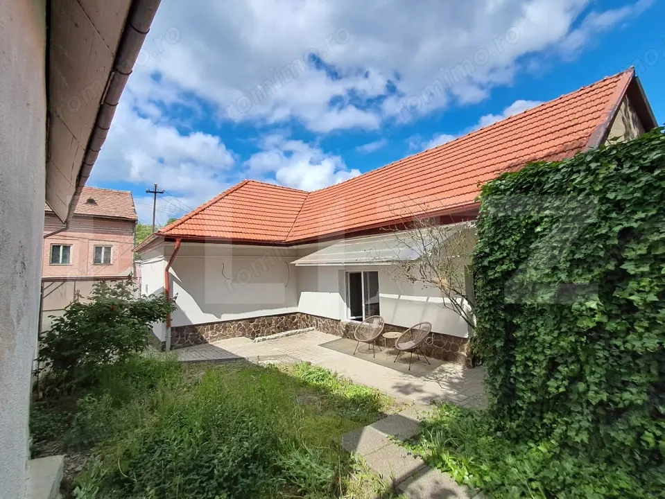 Casă / Birou / Cabinet Medical, 85 mp – zonă Centrală - Reghin