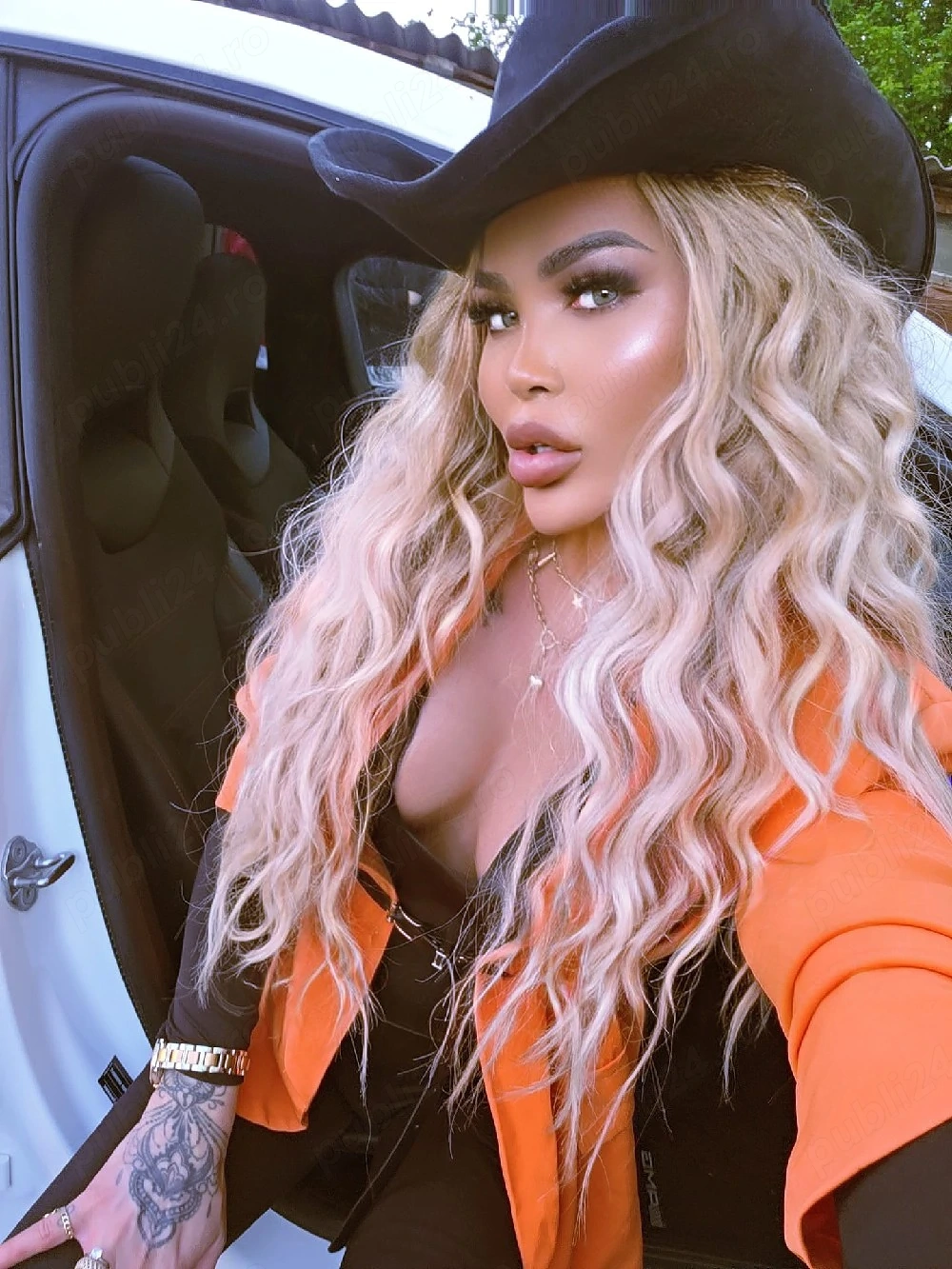 Transexuală feminină 100% reală, Show Web - pofticiosă- fără limite 