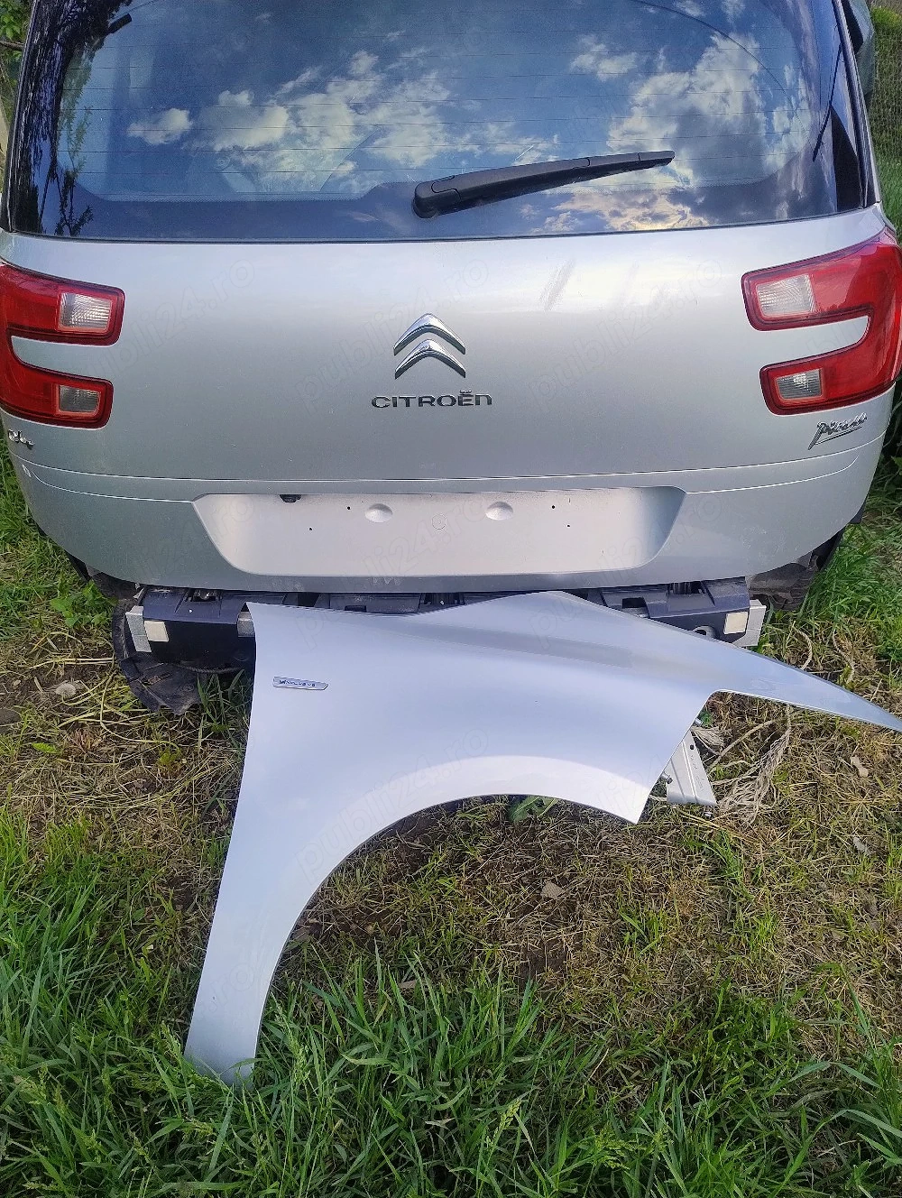 aripa fata Citroen C4 Grand Picasso 