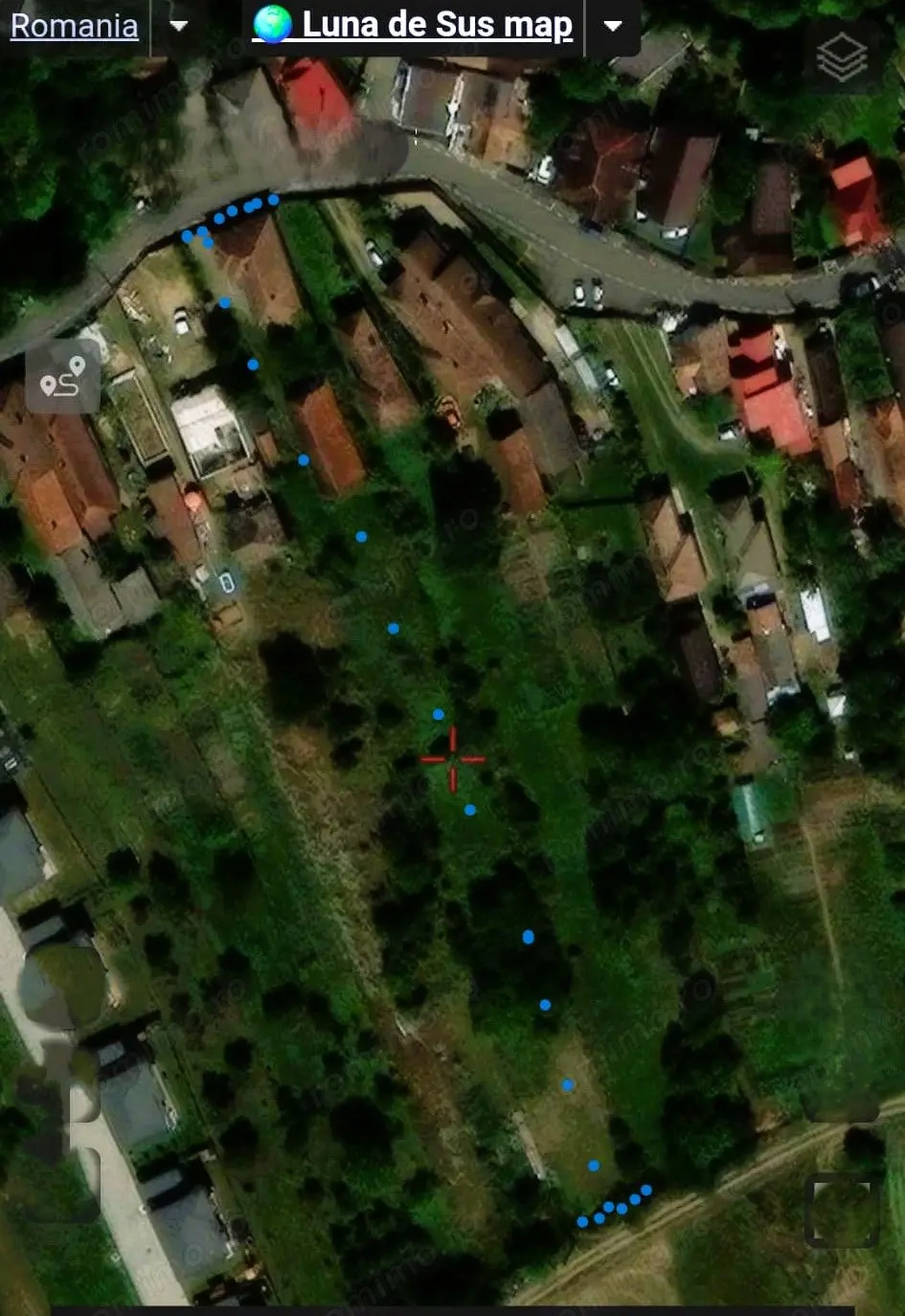Vand in exclusivitate teren cu casa pe el in Luna de sus!