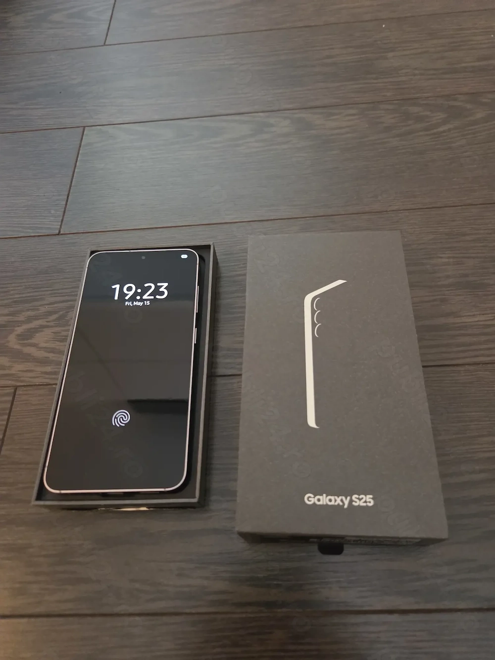 Samsung S25, 12 GB RAM, stocare 512 GB, silver shadow