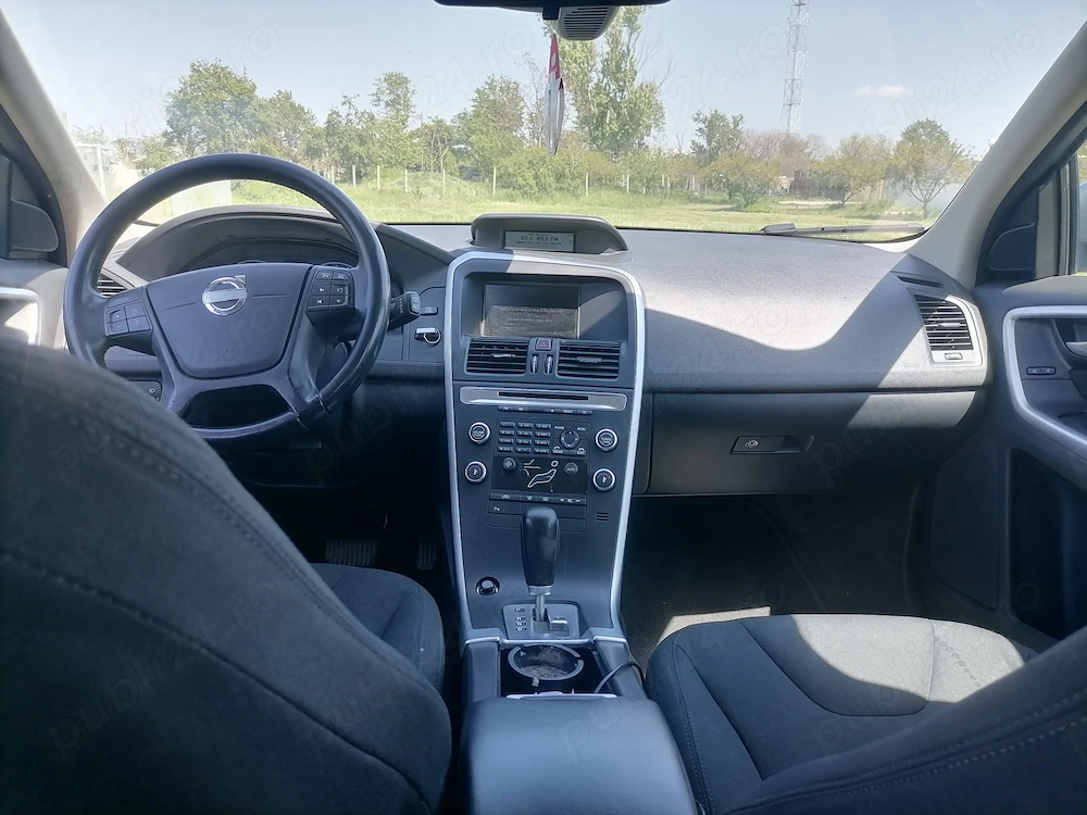 Vând Volvo xc 60 an 2010