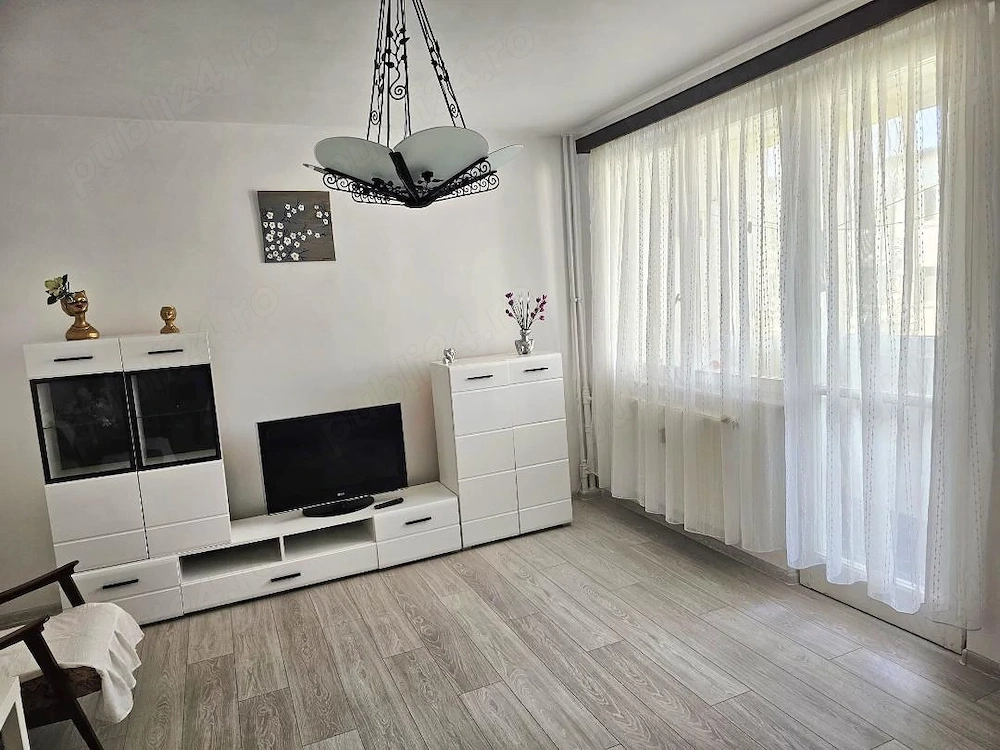 Proprietar, vand apartament 2 camere decomandate; Dristor - Bdul. Camil Ressu