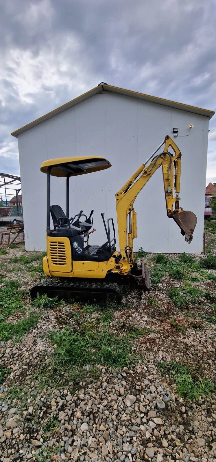 De vânzare Komatsu PC18 2T