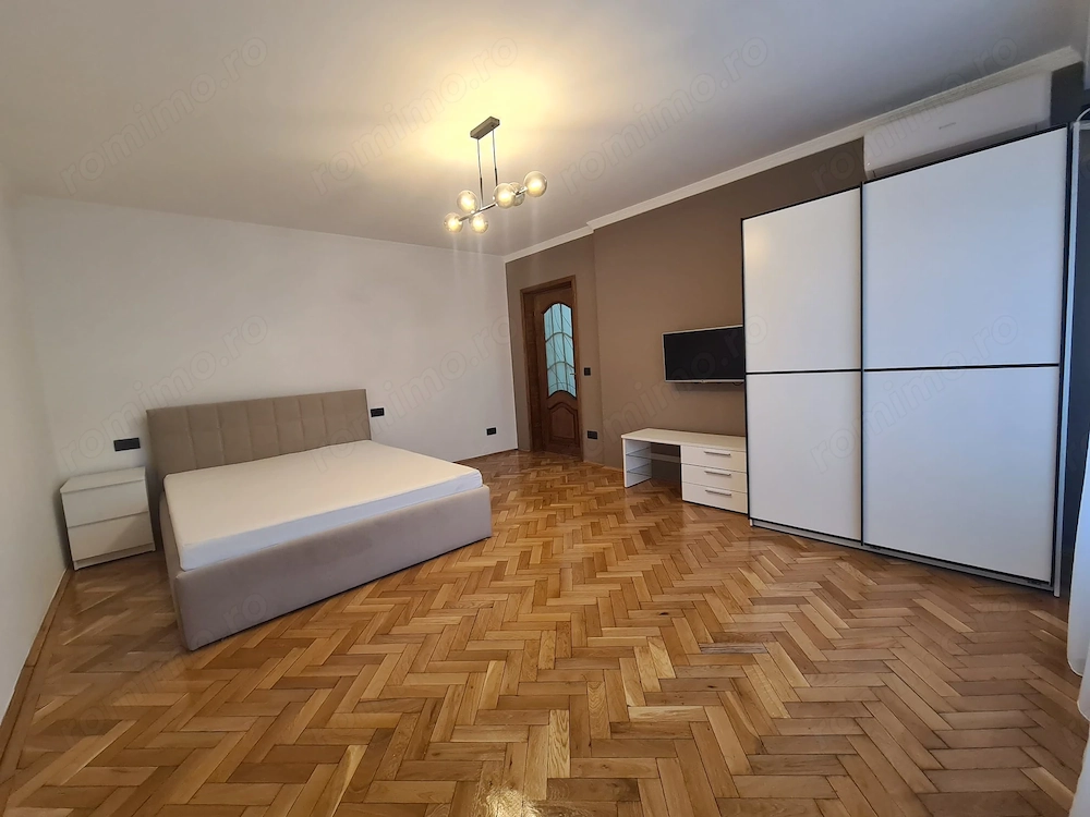 Garsoniera prima chirie - Boiler - Decebal -2 min M Muncii DB2087